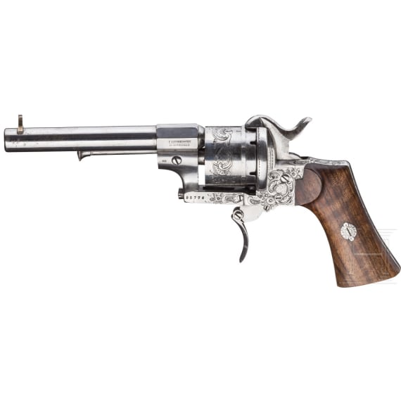 Zwei sechs- und achzehnsch&uuml;ssige Lefaucheux-Revolver im Kasten, Belgien, um 1860