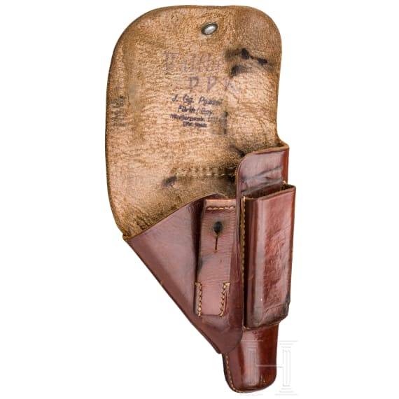 Tasche Walther PPK, Politischer Leiter