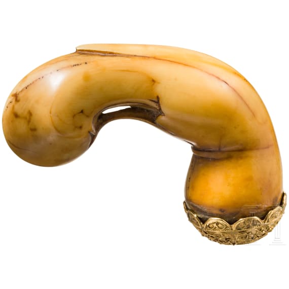 A Sumatran kris grip, Riau region, circa 1900
