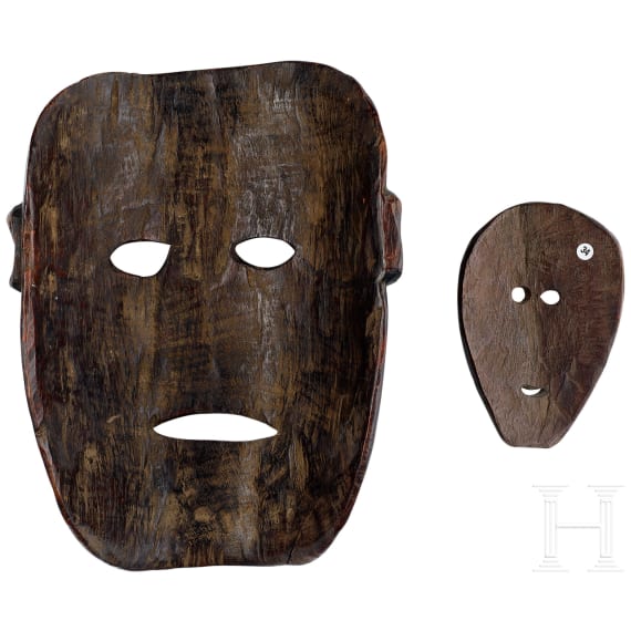 Gro&szlig;e Holzmaske, Antoni-Stamm, Timor, und kleine Maske