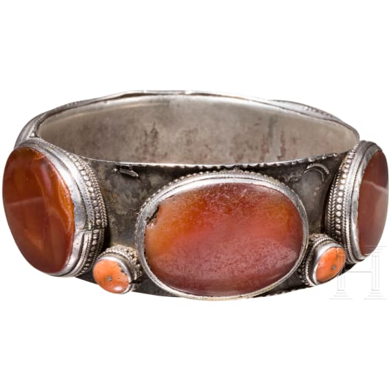 A silver bracelet, Yemen, 19th century