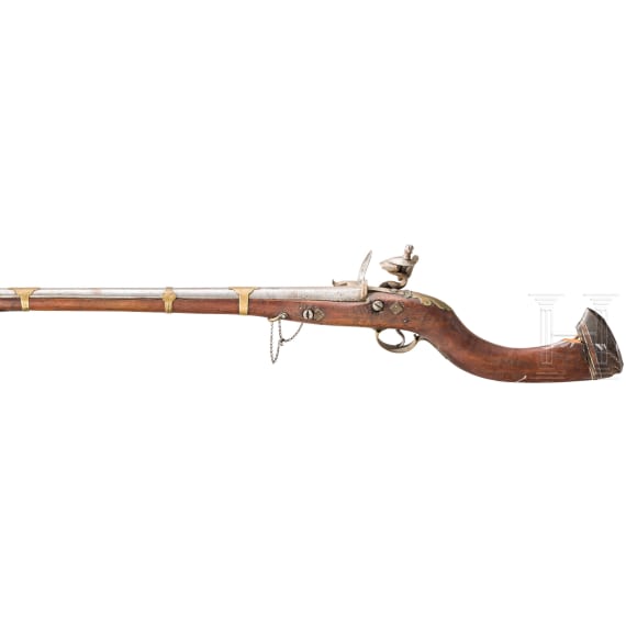 An Afghan djezail and powder horn, 19th century