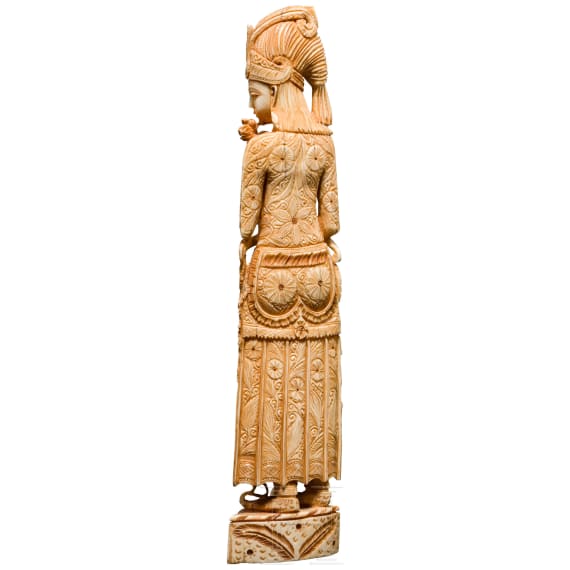 An Indian ivory figure of a prince, 1st half of the 20th century