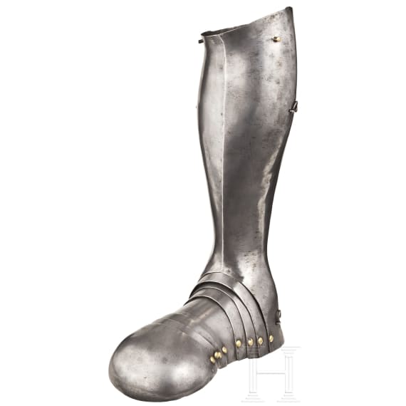 A left greave, Historicism in style around 1520/30