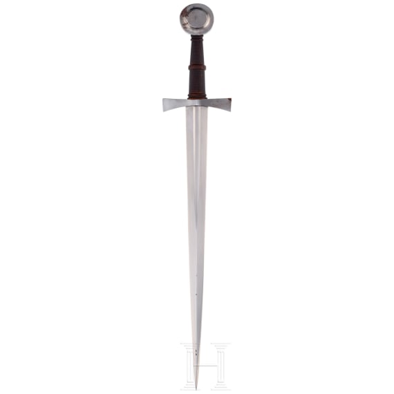 A short sword, reproduction in the style of the 15th century
