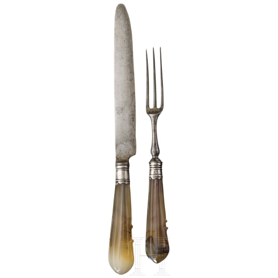 Two-piece cutlery with agate handles, England, 1st half of the 18th century
