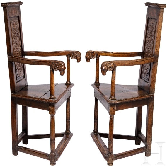 A rare pair of Renaissance armchairs, known as caquetoire chairs, Loire region/France, 2nd half of the 16th century