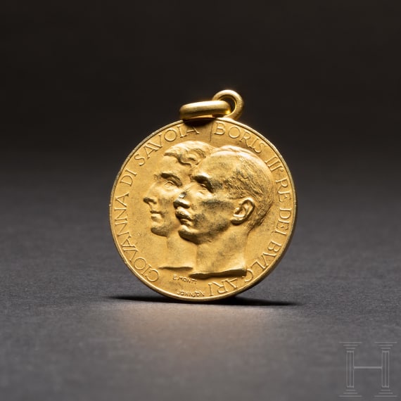 A gold medal to commemorate the wedding of Princess Giovanna to Tsar Boris III of Bulgaria in Assisi in 1930