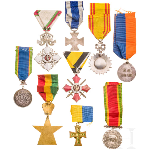 Nine international awards, 20th century