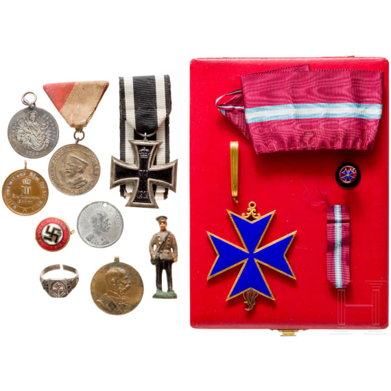 Convolute orders and medals
