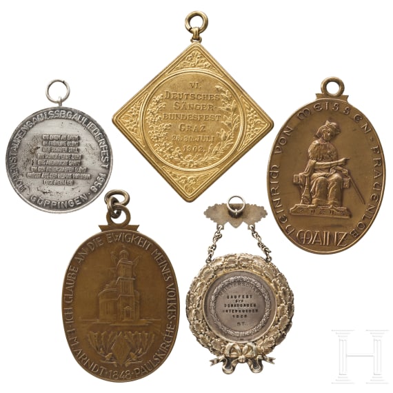 Five big medals and plaques of German national singers' festivals