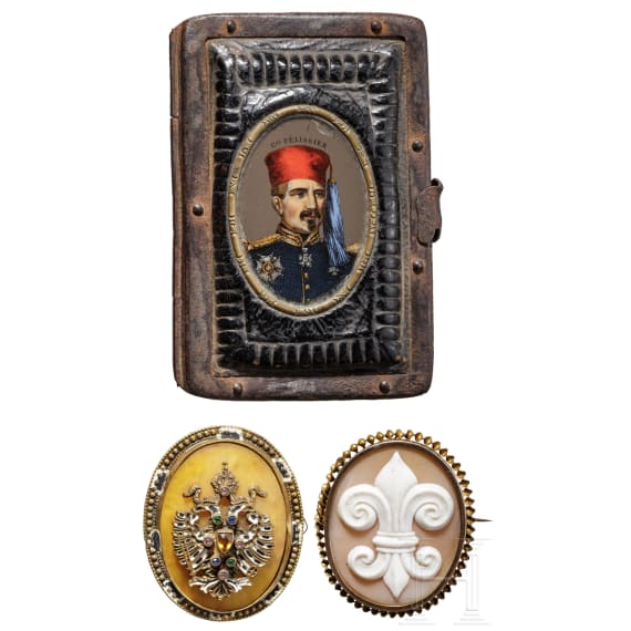 Wallet and two medallions, France / Austria, 19th century