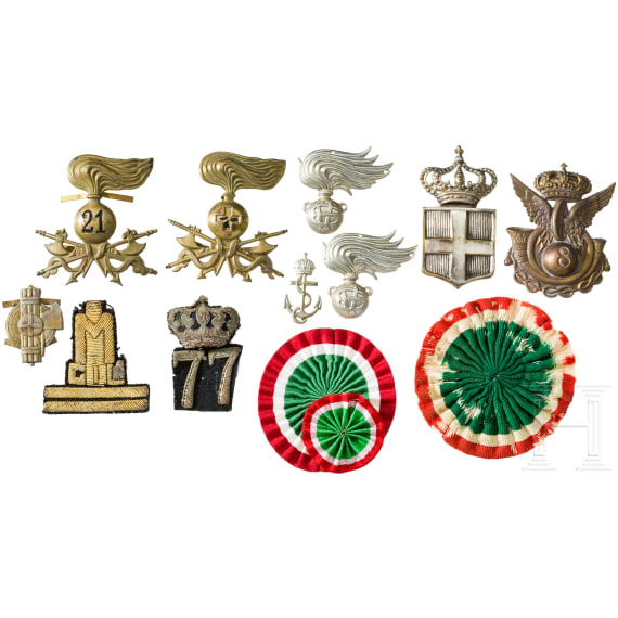 Convolute of international insignia, mostly Italy, 20th century