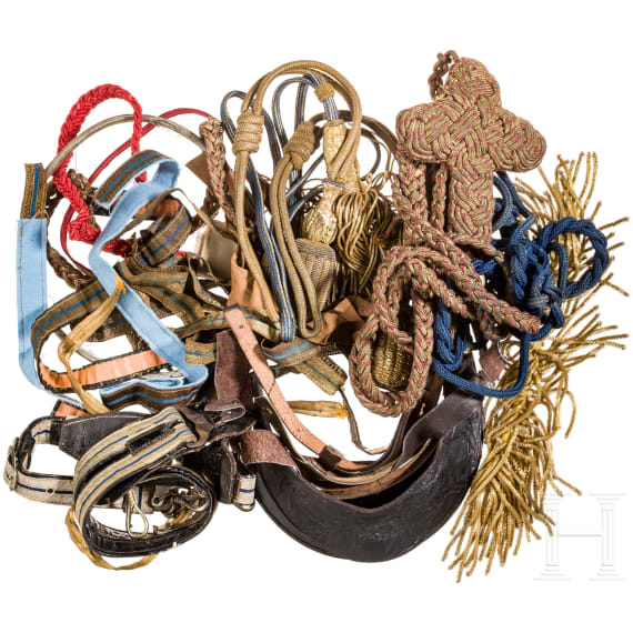Convolute of Italian insignia and accessories, 19th / 20th century