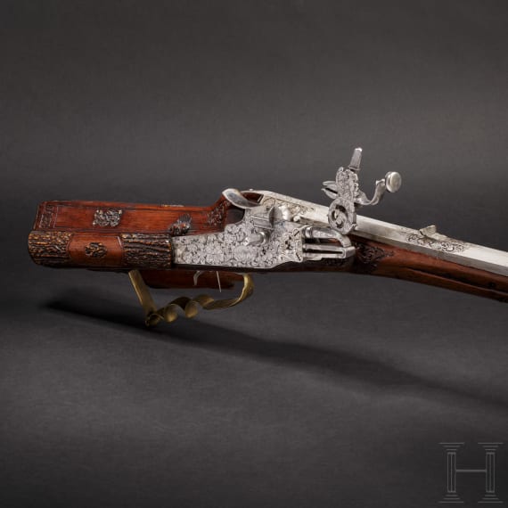A German hunting wheellock rifle, the stock inlaid with staghorn, circa 1700