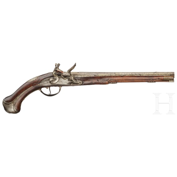 A fine flintlock pistol from the armoury of the Dukes of Bavaria, Paul Lienhart, ca. 1730