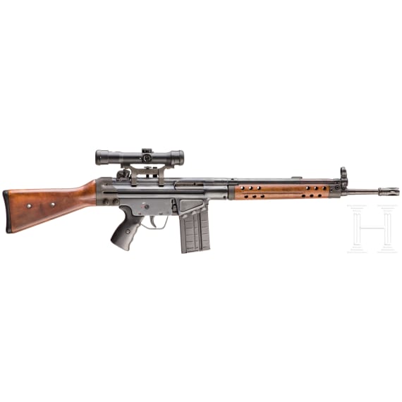 A SAR 2000 semi-automatic rifle