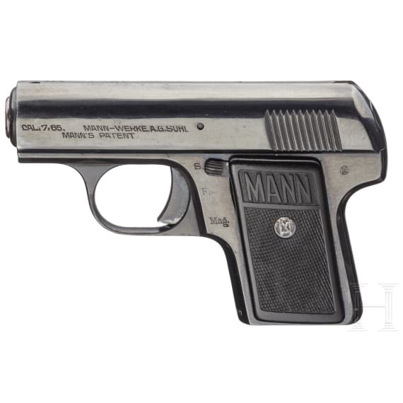 A Mann pistol in cal. 7,65 mm with holster