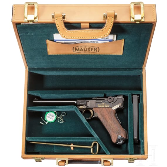 A cased Parabellum Mauser, commemoration model "Kaiserliche Marine"