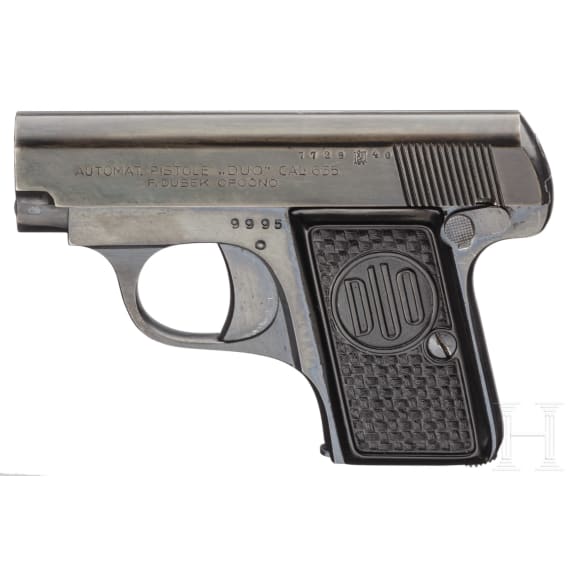 A Duo pocket pistol with holster