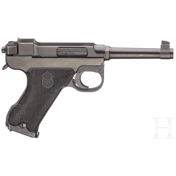 A Husquarna M 40 with holster