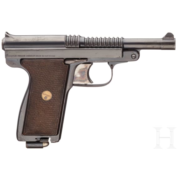 A Le Francais type 1931, army model with &Eacute;tui Jambon