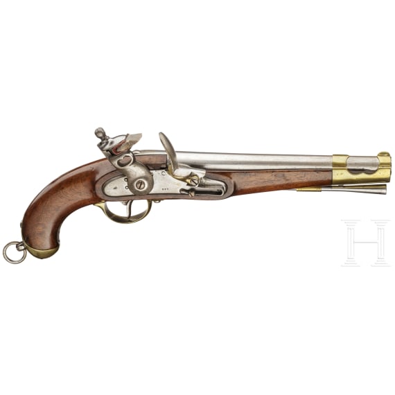A flintlockpistol, similar to the cavalry pistol M 1798
