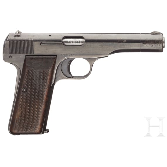 A FNM 10/22 of the Luftwaffe, with holster