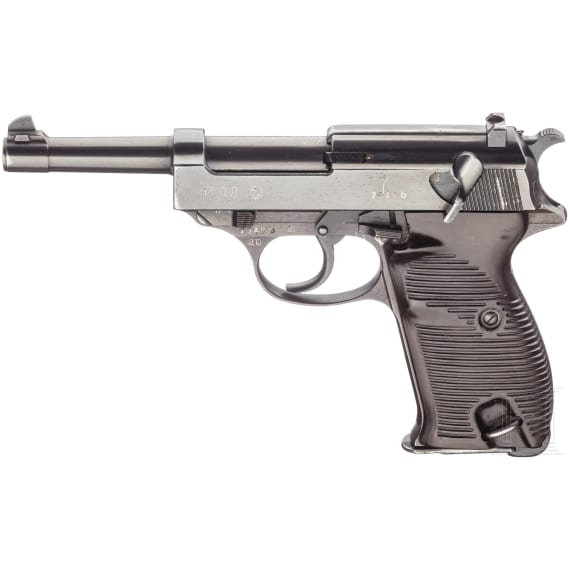 A Walther P 38, code "ac- 40" with holster