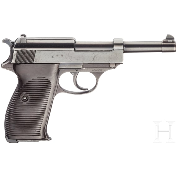 A Walther P 38, code "ac- 40" with holster