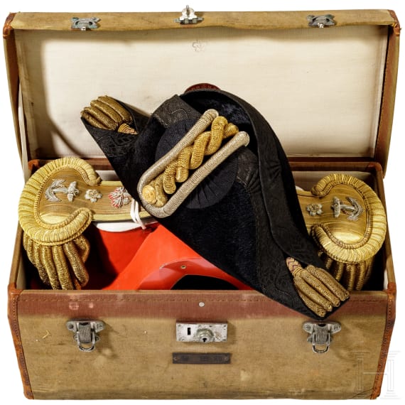 Lot 5306 | International military history | Online Catalogue