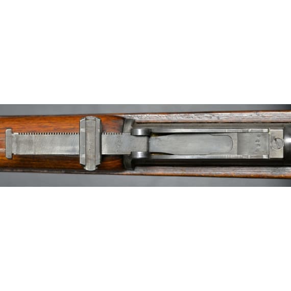 A carbine 98 k, code "dot - 1943"
