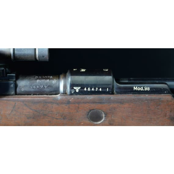A carbine 98 k, code "byf - 43", with scope 421