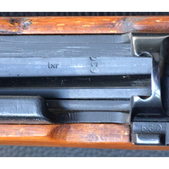 A carbine 98 k, code "bnz - 44"