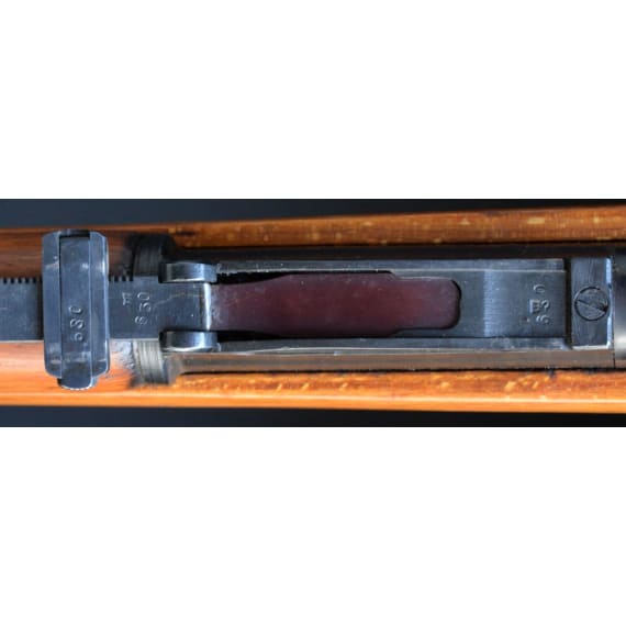 A carbine 98 k, code "bnz - 44"