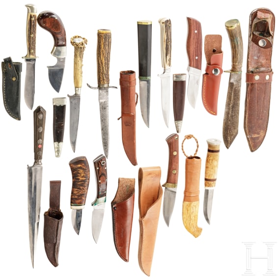 A small collection of German and Scandinavian hunting accessories and trophies, 20th century
