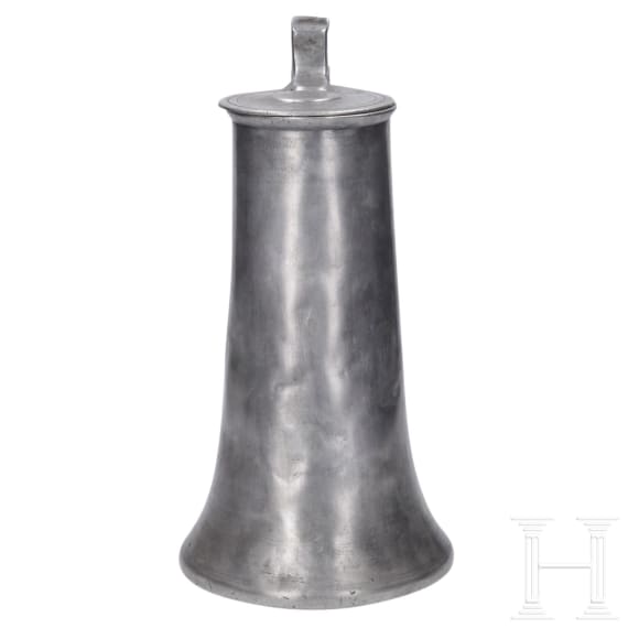 An Austrian broadrim charger and two pewter jugs, Salzurg, 17th and early 18th century