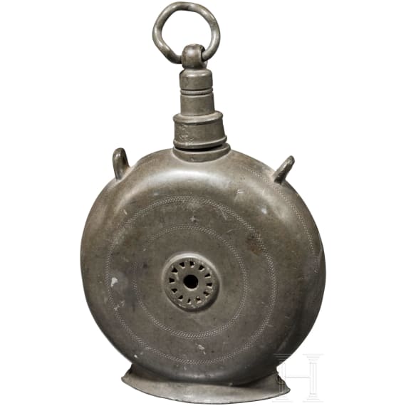 A pewter flask, Romania/Transylvania, 18th century