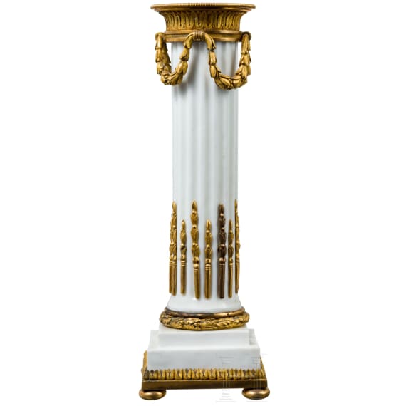 A fire gilded porzelain candlestick in neoclassical style, probably Mei&szlig;en, 19th century