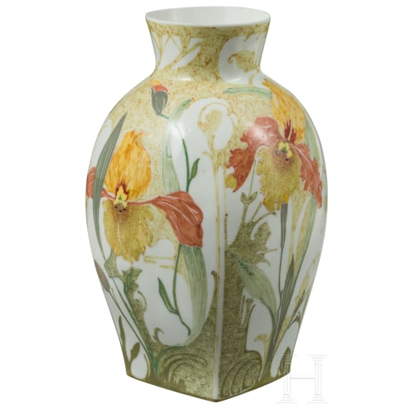 An Dutch Arts and crafts vase, Rozenburg, The Hague, dated 1908