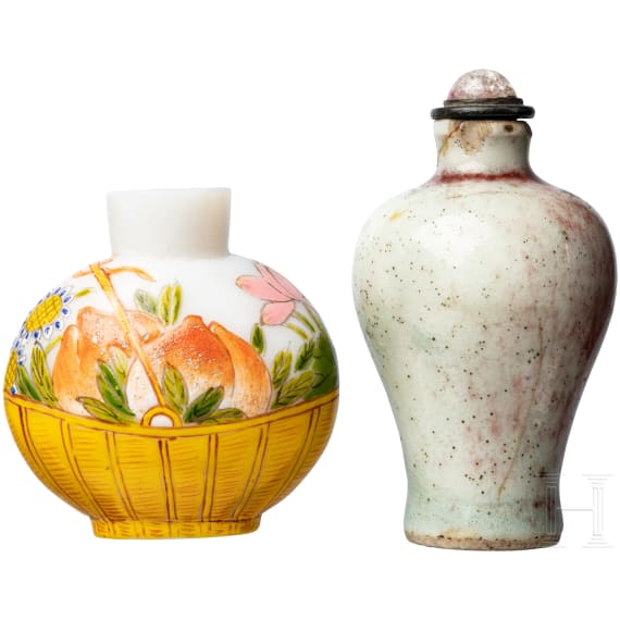 Two Chinese snuff bottles, 19th century