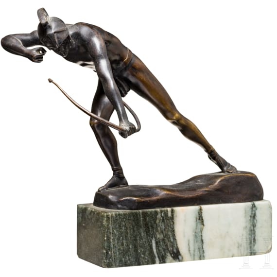 Otto Schmidt-Hofer (1873-1925) - A bronze figur of an archer, circa 1900