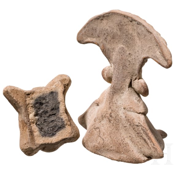 A Central American terracotta figure and an applike, circa 500 &ndash; 1500