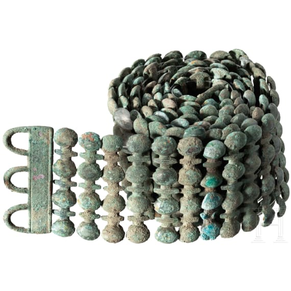 An Astragalos belt