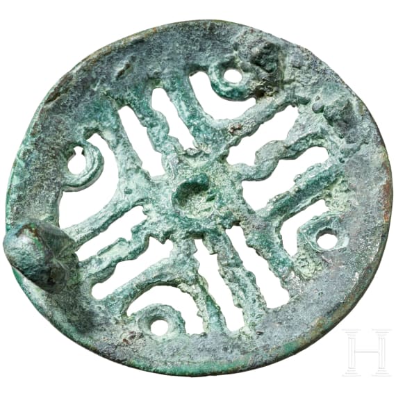 Early Slavic disc fibula, Kiev Culture, 4th century