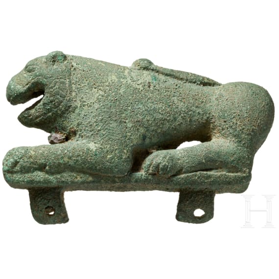 A Byzantine bronze panther figure