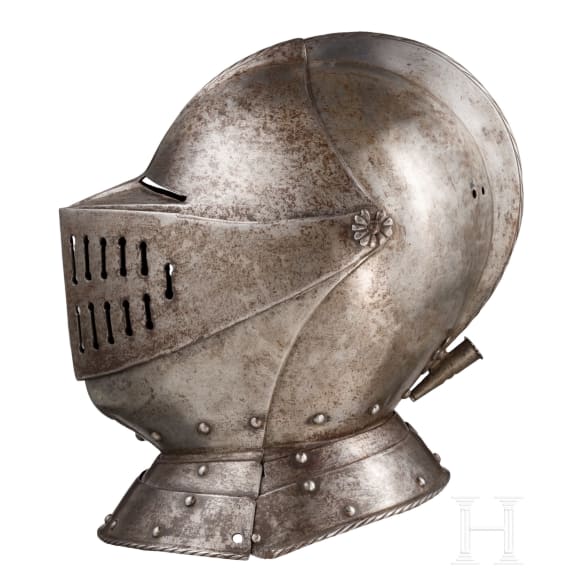 Geschlossener Mantelhelm, Historismus im Stil um 1560