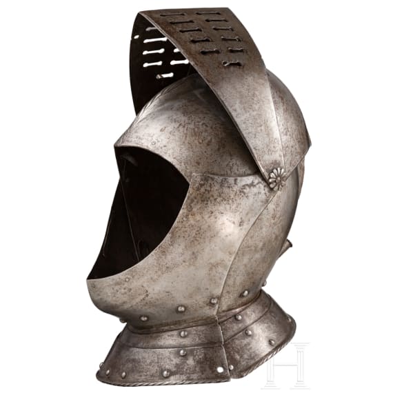 Geschlossener Mantelhelm, Historismus im Stil um 1560