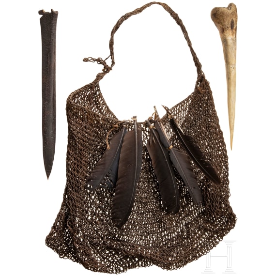 Jagdtasche und zwei Dolche, Papua-Neuguinea