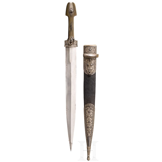 Silbermontierter und diamantenverzierter Kinzal, Kaukasus, um 1900